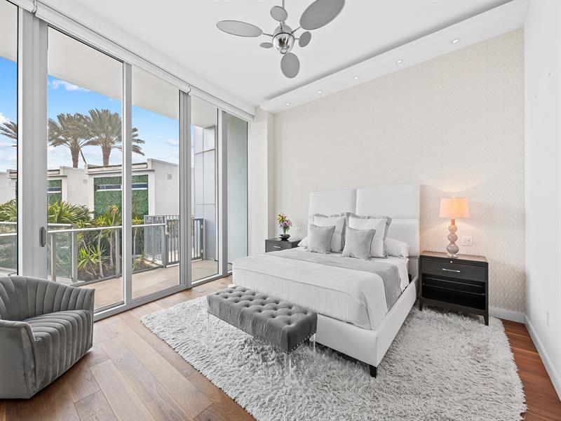 Image 18 of 40 For 701 Fort Lauderdale Beach Boulevar  302
