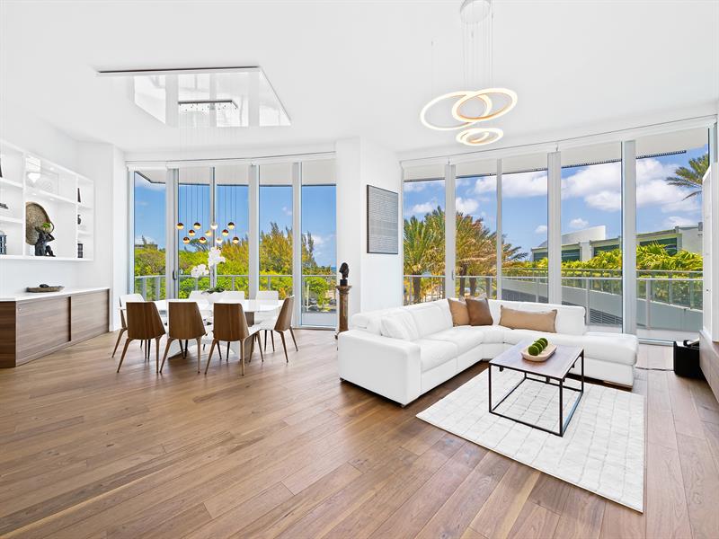 Image 2 of 40 For 701 Fort Lauderdale Beach Boulevar  302