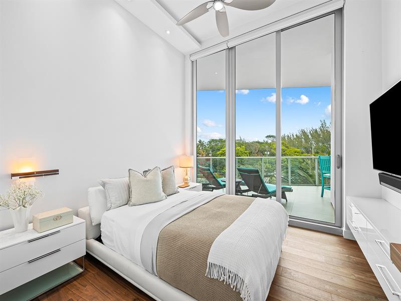 Image 20 of 40 For 701 Fort Lauderdale Beach Boulevar  302