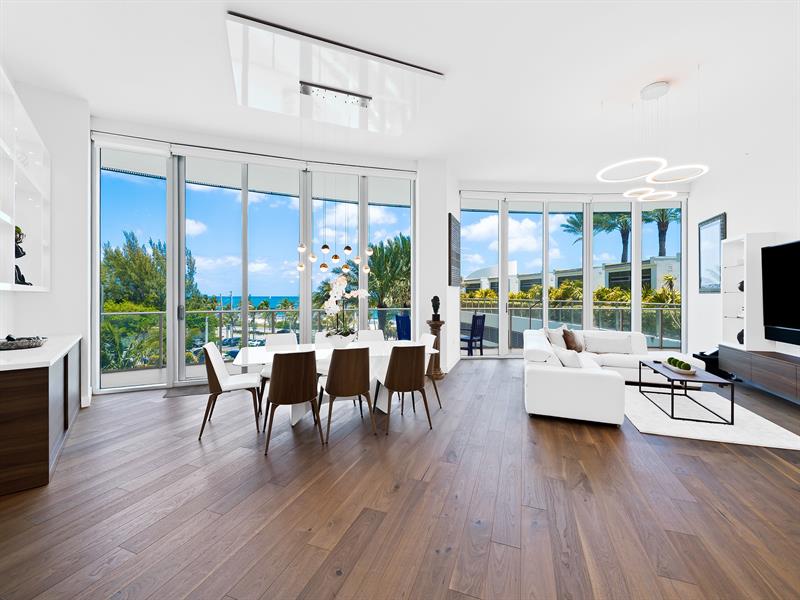 Image 3 of 40 For 701 Fort Lauderdale Beach Boulevar  302