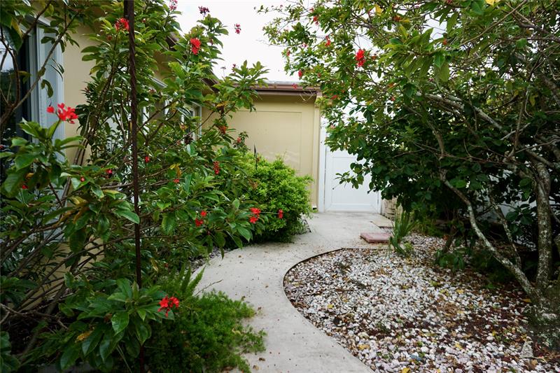 Image 49 of 51 For 201 7th Ave  