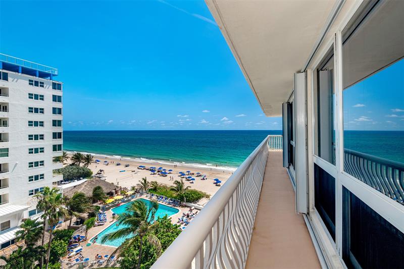 Image 30 of 51 For 4020 Galt Ocean Dr  611