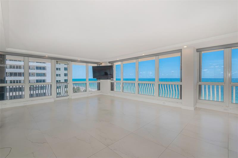 Image 9 of 51 For 4020 Galt Ocean Dr  611