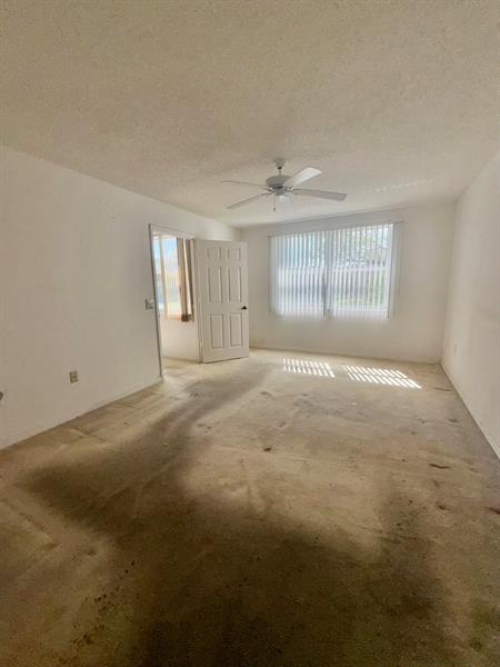 Image 19 of 34 For 10133 24th Pl  208