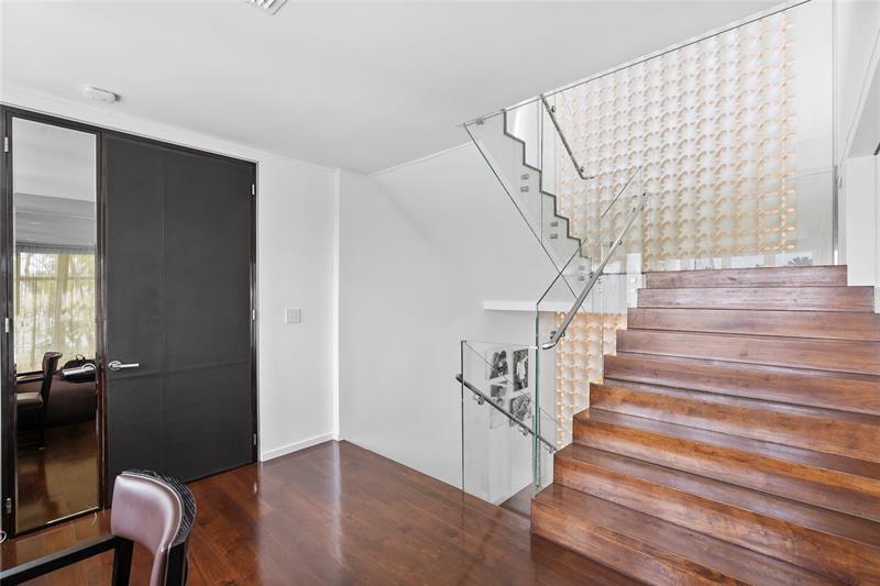 Image 28 of 89 For 6001 Laguna Path S