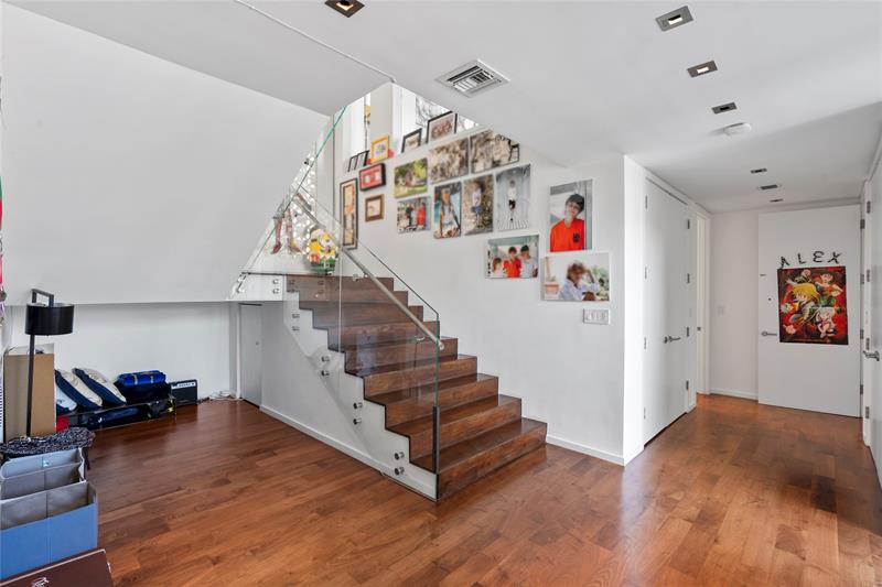 Image 45 of 89 For 6001 Laguna Path S