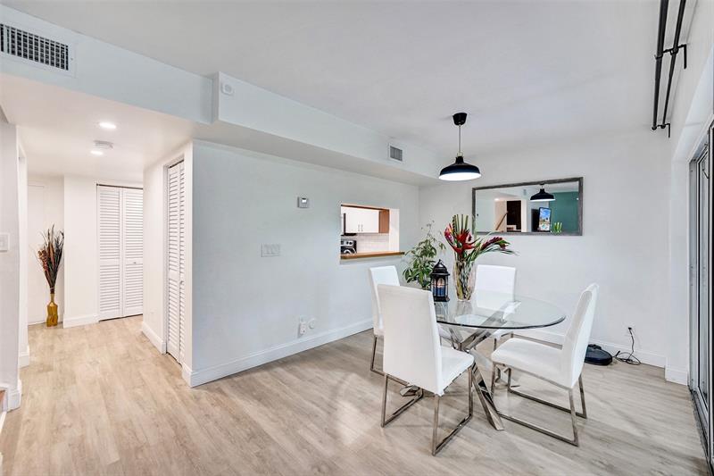 Image 29 of 76 For 772 91st Terrace  772