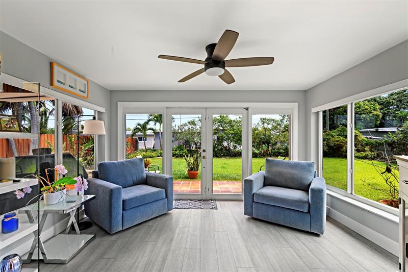 Image 13 of 37 For 81 37th St  