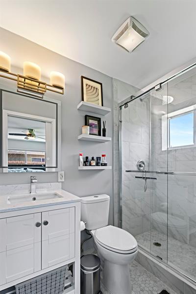 Image 20 of 37 For 81 37th St  