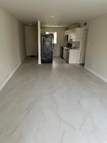 Image 17 of 24 For 1401 Nw 45th St  4