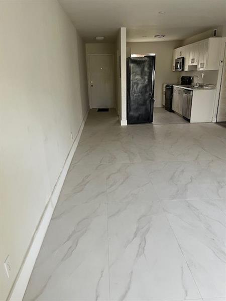 Image 18 of 24 For 1401 Nw 45th St  4