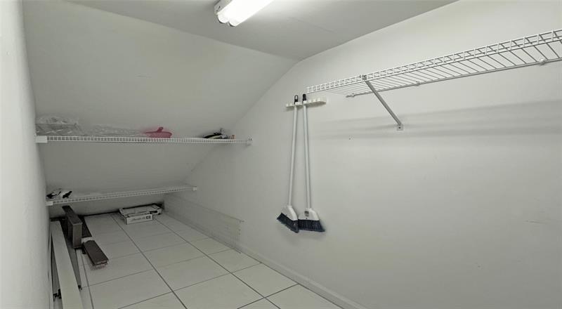 Image 20 of 20 For 6485 Bay Club Dr  2