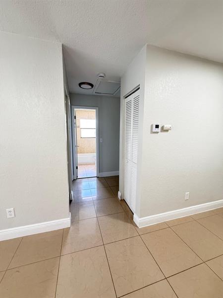 Image 15 of 23 For 11108 Royal Palm Blvd