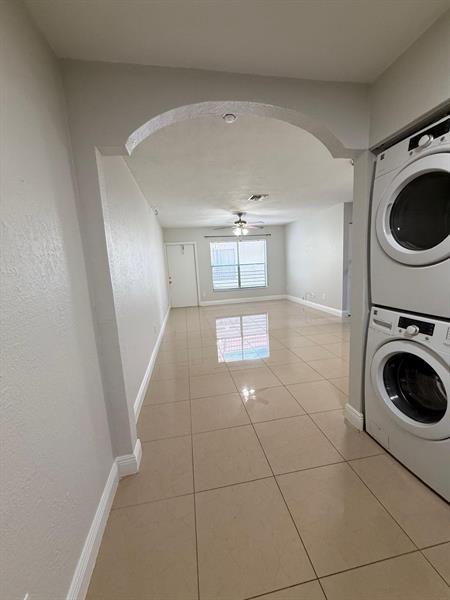 Image 20 of 23 For 11108 Royal Palm Blvd