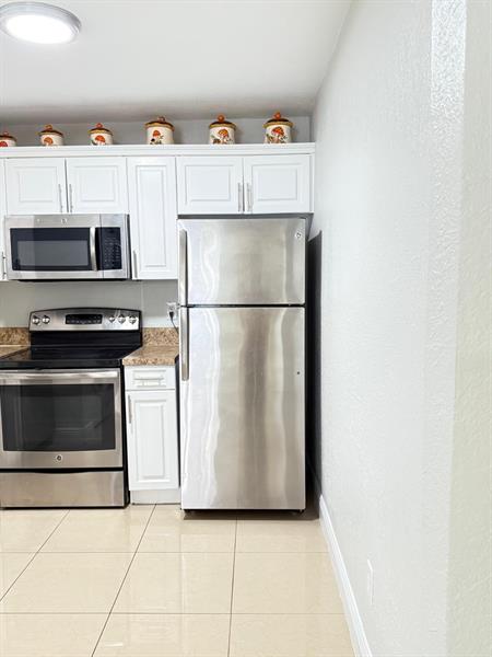 Image 23 of 23 For 11108 Royal Palm Blvd