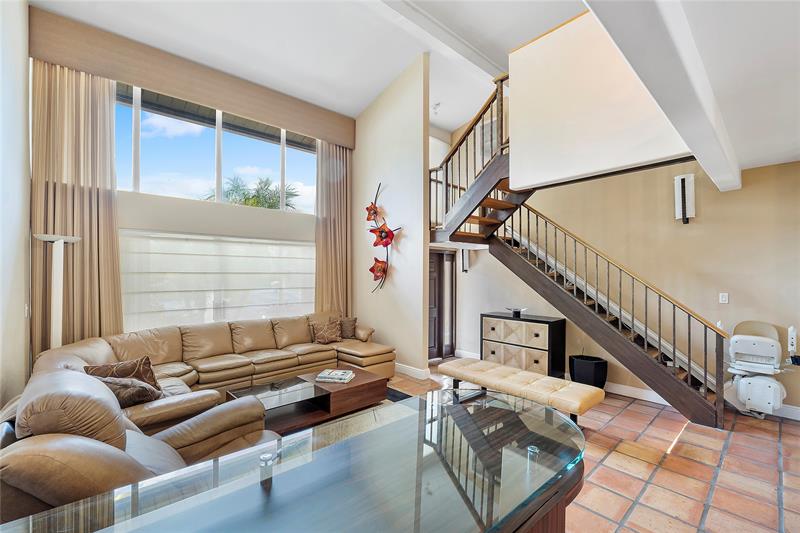 Image 5 of 32 For 701 Coco Plum Cir  4
