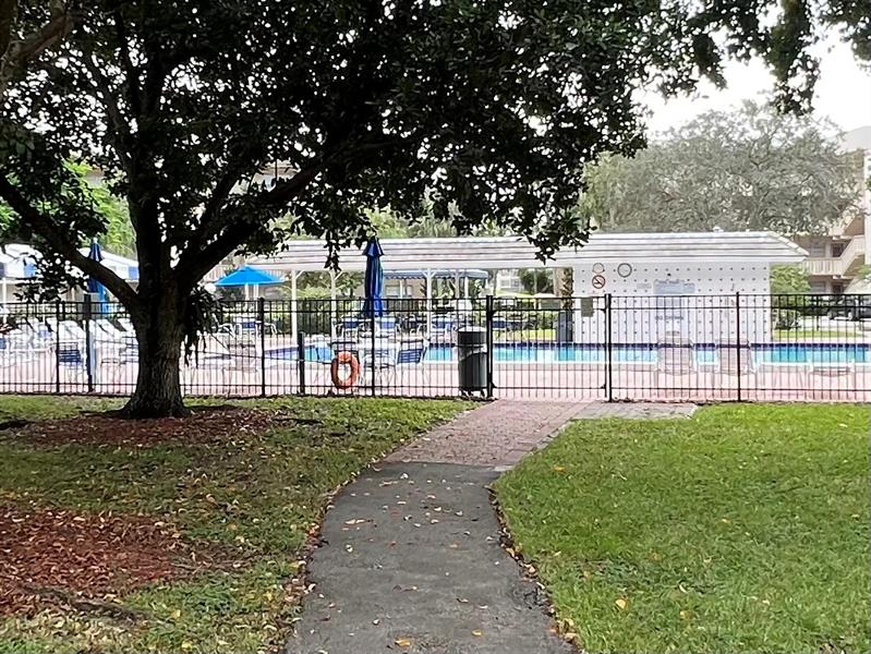 Image 23 of 40 For 3002 Portofino Isle  E3