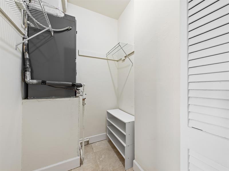 Image 13 of 26 For 3233 34th St  1712