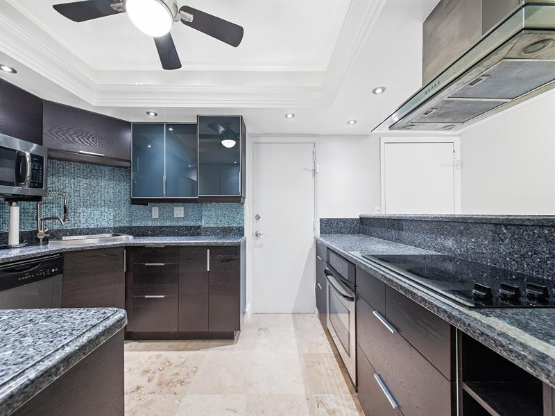 Image 7 of 26 For 3233 34th St  1712