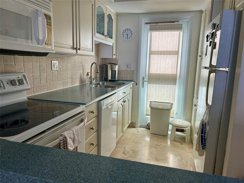 Image 10 of 30 For 333 21 1114