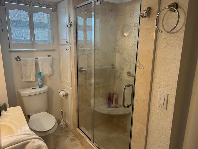 Image 19 of 30 For 333 21 1114