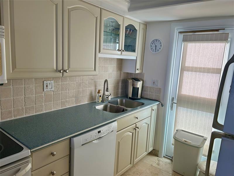 Image 7 of 30 For 333 21 1114