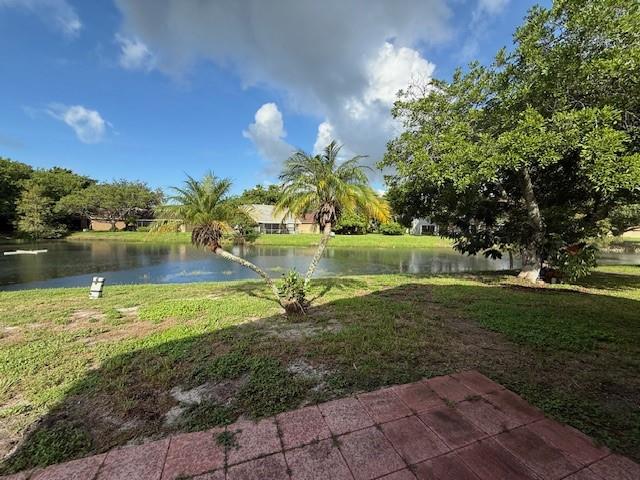 Image 10 of 59 For 2433 Fiddleleaf Ave