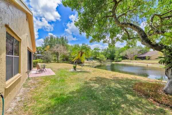 Image 15 of 59 For 2433 Fiddleleaf Ave