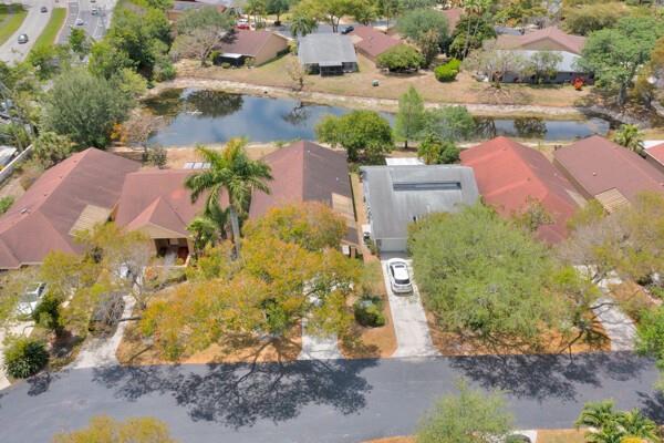 Image 29 of 59 For 2433 Fiddleleaf Ave