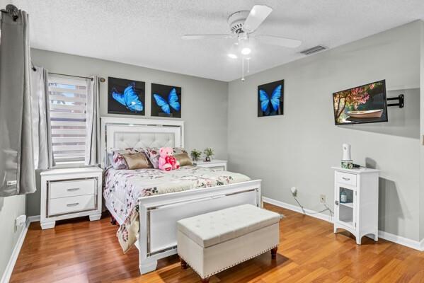 Image 36 of 59 For 2433 Fiddleleaf Ave