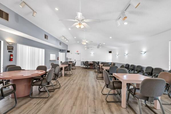 Image 48 of 59 For 2433 Fiddleleaf Ave