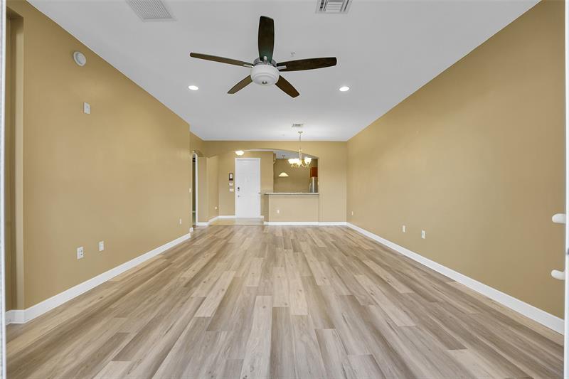 Image 11 of 36 For 3055 126th Ave  319