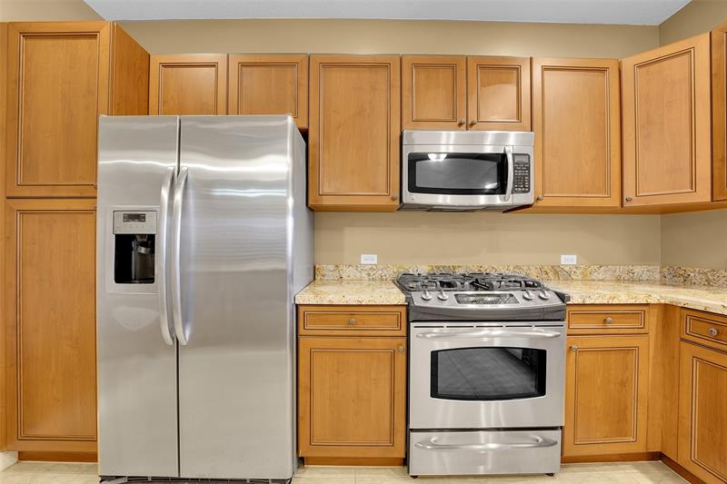 Image 20 of 36 For 3055 126th Ave  319