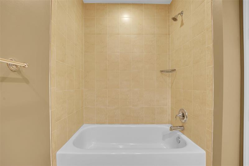 Image 25 of 36 For 3055 126th Ave  319