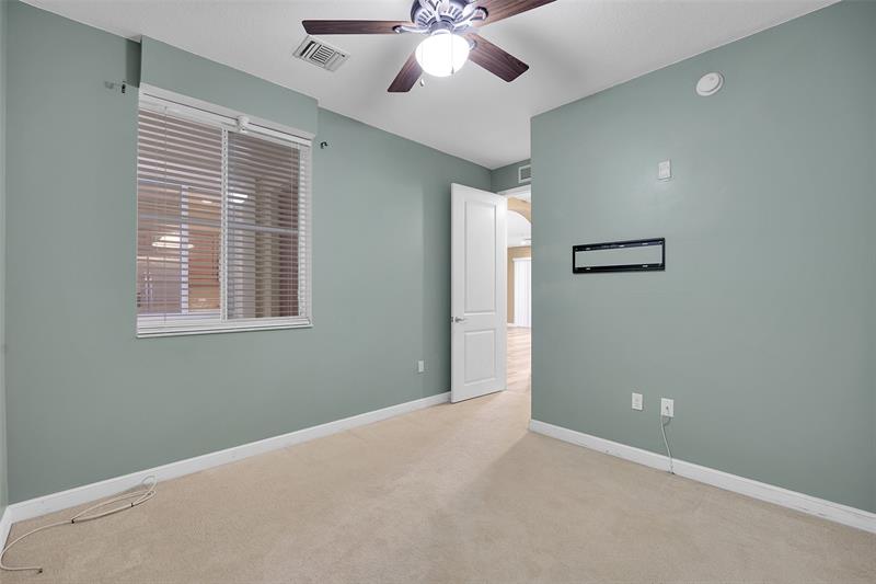 Image 27 of 36 For 3055 126th Ave  319