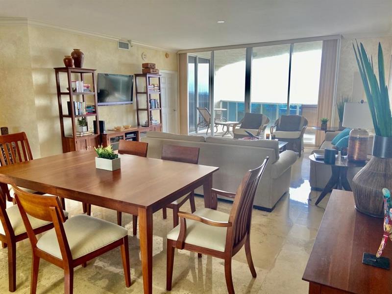 Image 20 of 43 For 3100 Ocean Blvd  804