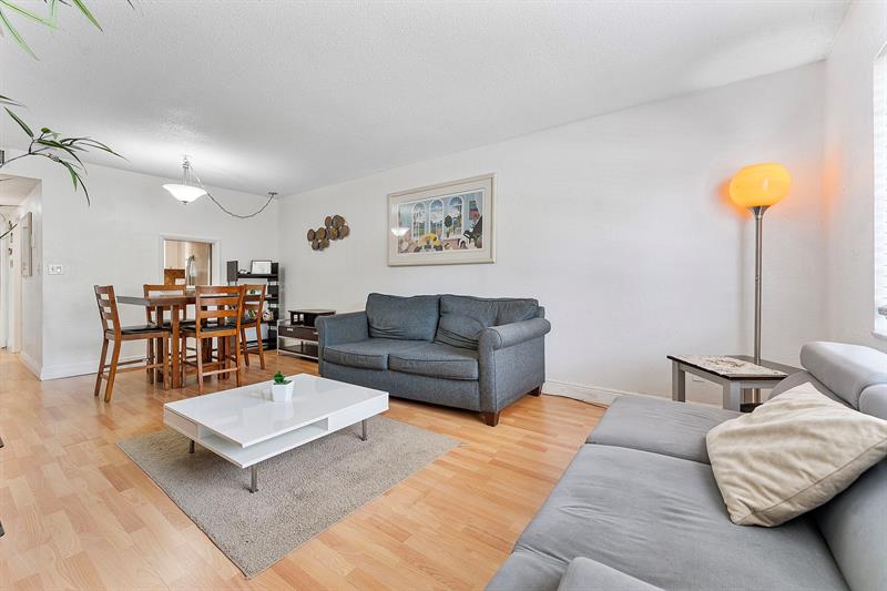 Image 9 of 35 For 5120 40th Ave  20a