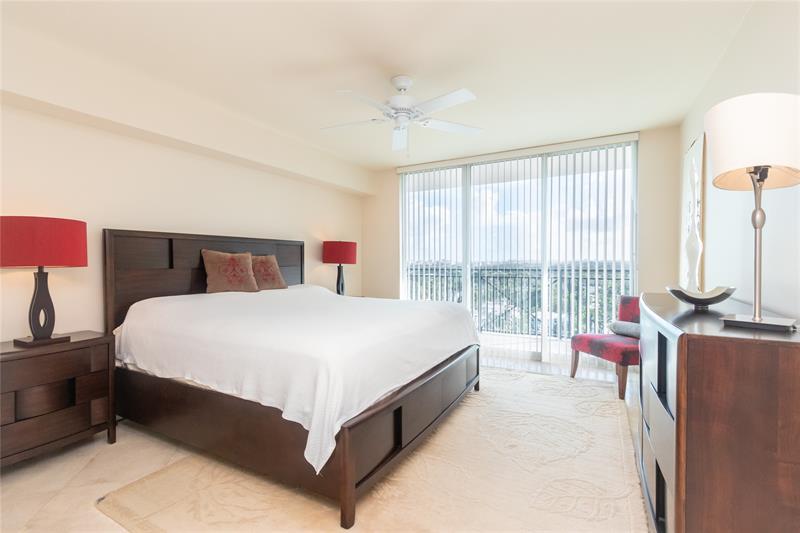 Image 10 of 31 For 600 Las Olas Blvd  1109