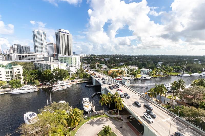 Image 17 of 31 For 600 Las Olas Blvd  1109