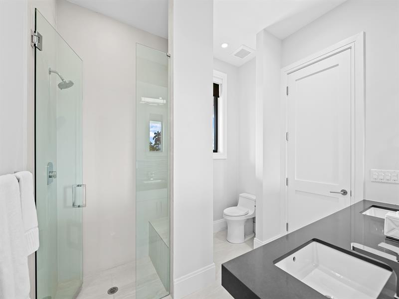 Image 31 of 67 For 301 23rd Avenue