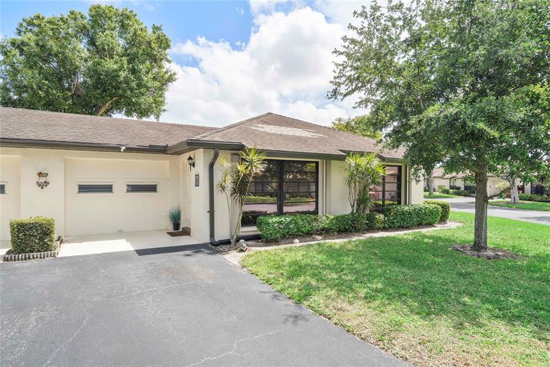 Image 23 of 27 For 4872 Hawkwood Rd  B