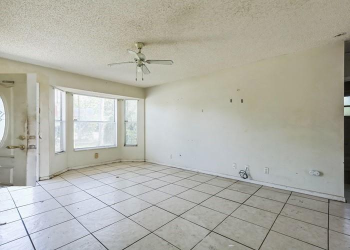 Image 5 of 19 For 1229 18th Ave N
