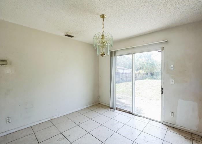 Image 6 of 19 For 1229 18th Ave N