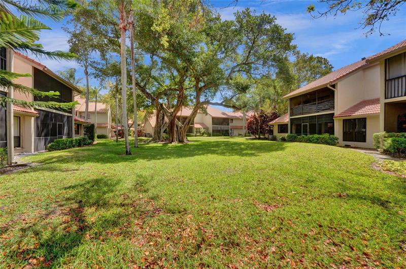 Image 16 of 64 For 5530 Coach House Cir  A