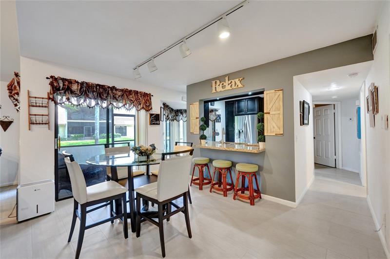Image 26 of 64 For 5530 Coach House Cir  A