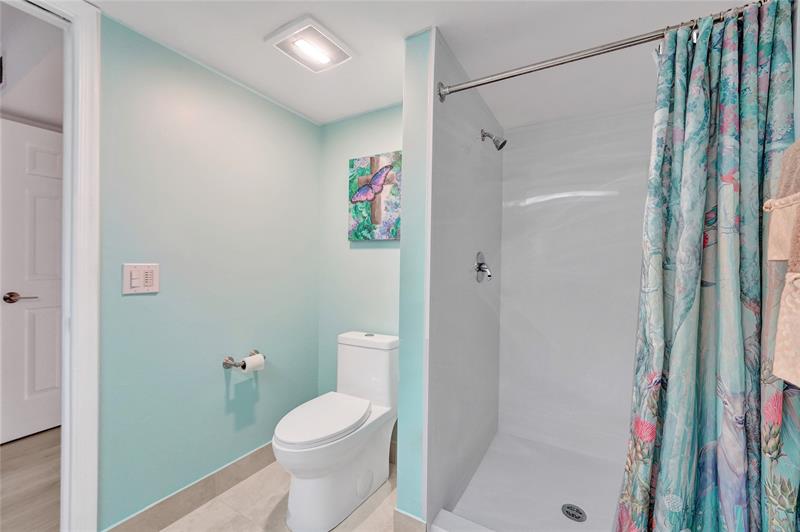 Image 39 of 64 For 5530 Coach House Cir  A