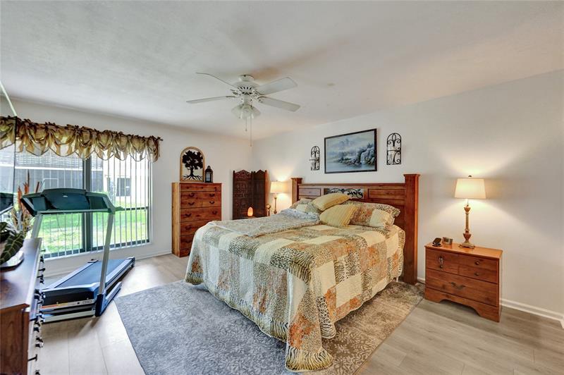 Image 42 of 64 For 5530 Coach House Cir  A