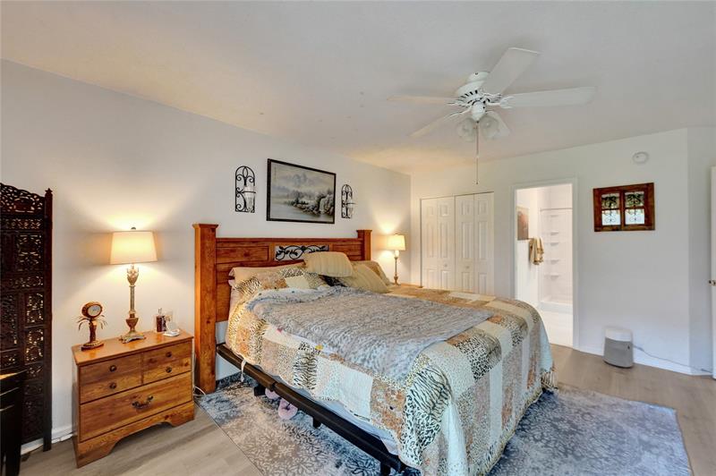 Image 44 of 64 For 5530 Coach House Cir  A