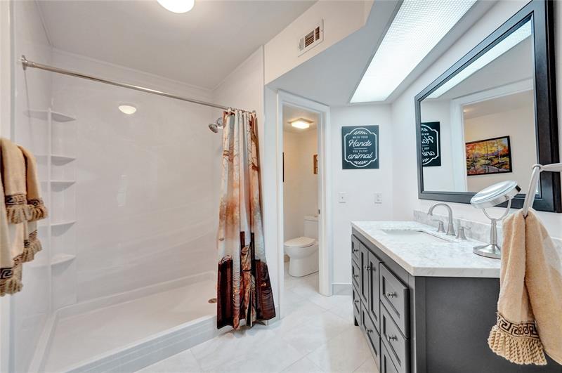 Image 46 of 64 For 5530 Coach House Cir  A