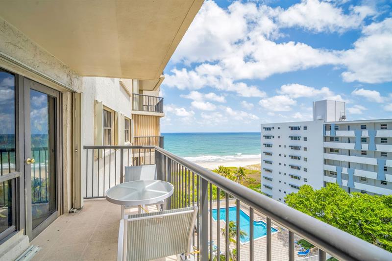 Image 11 of 65 For 1800 Ocean Blvd  804